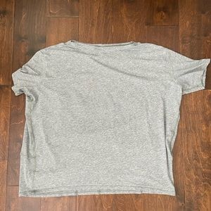 🍋 Lululemon 🍋 Back in Action Short Sleeve (size 6)